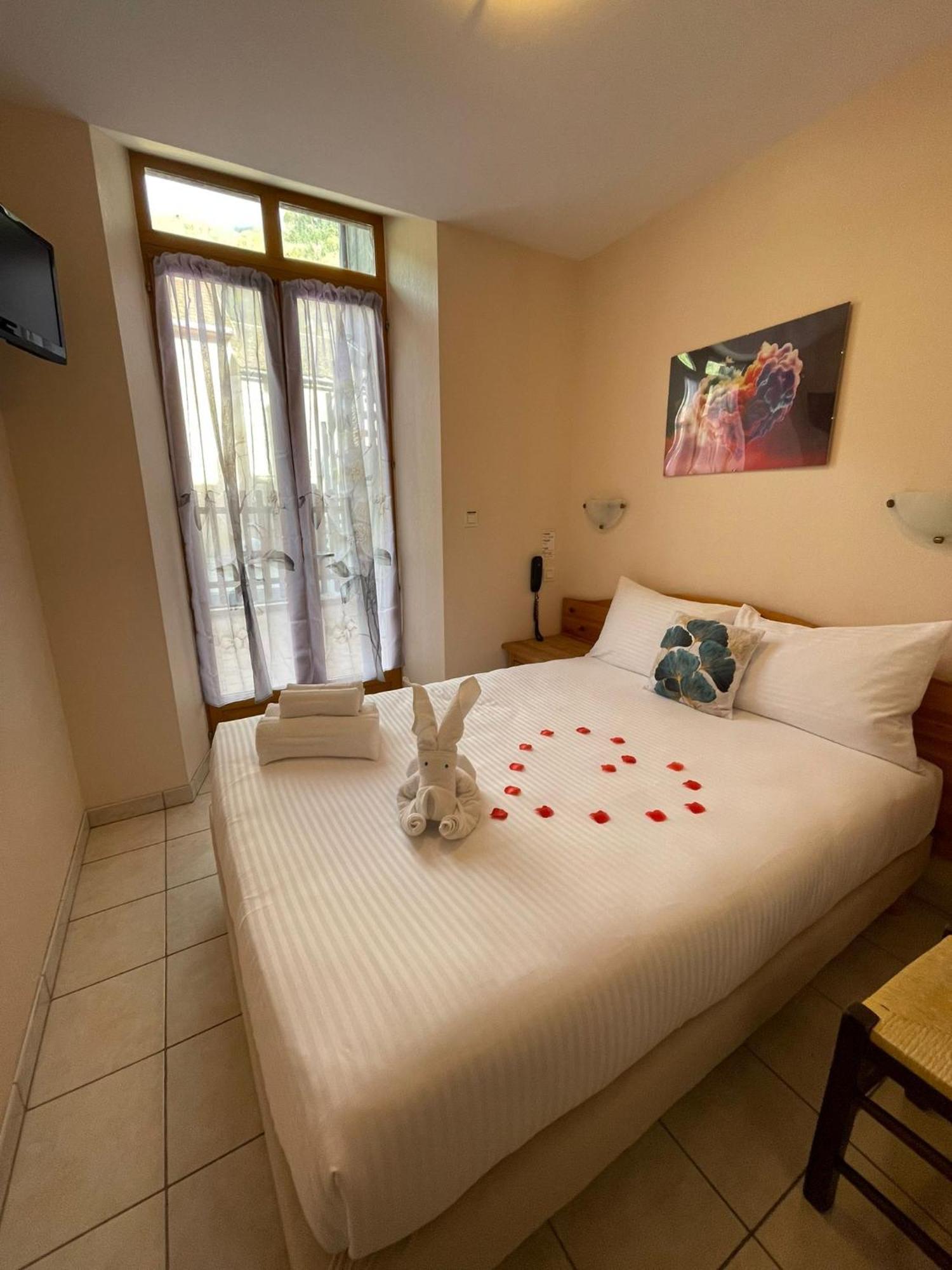 Hotel Elaia Корп Экстерьер фото