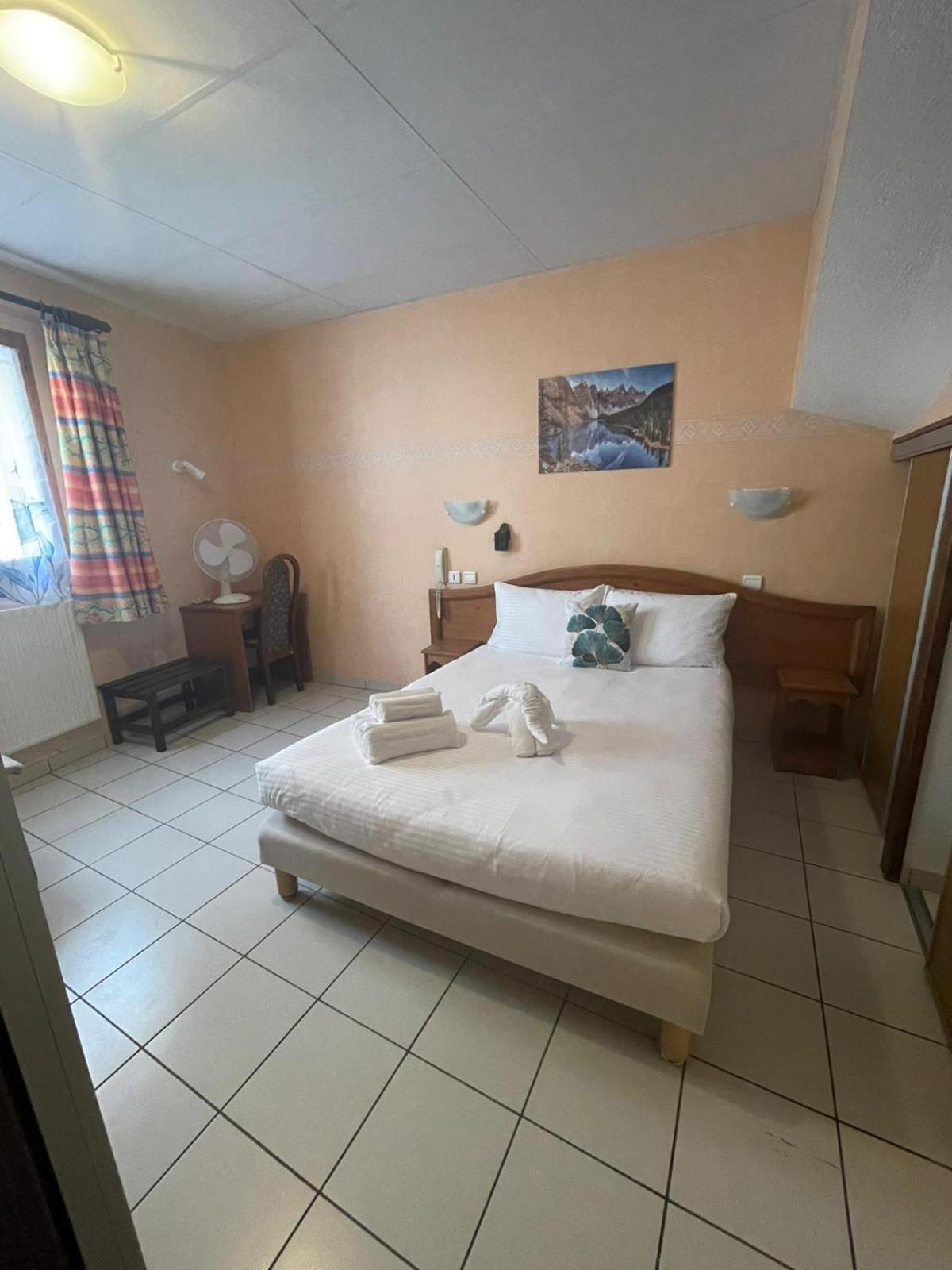 Hotel Elaia Корп Экстерьер фото